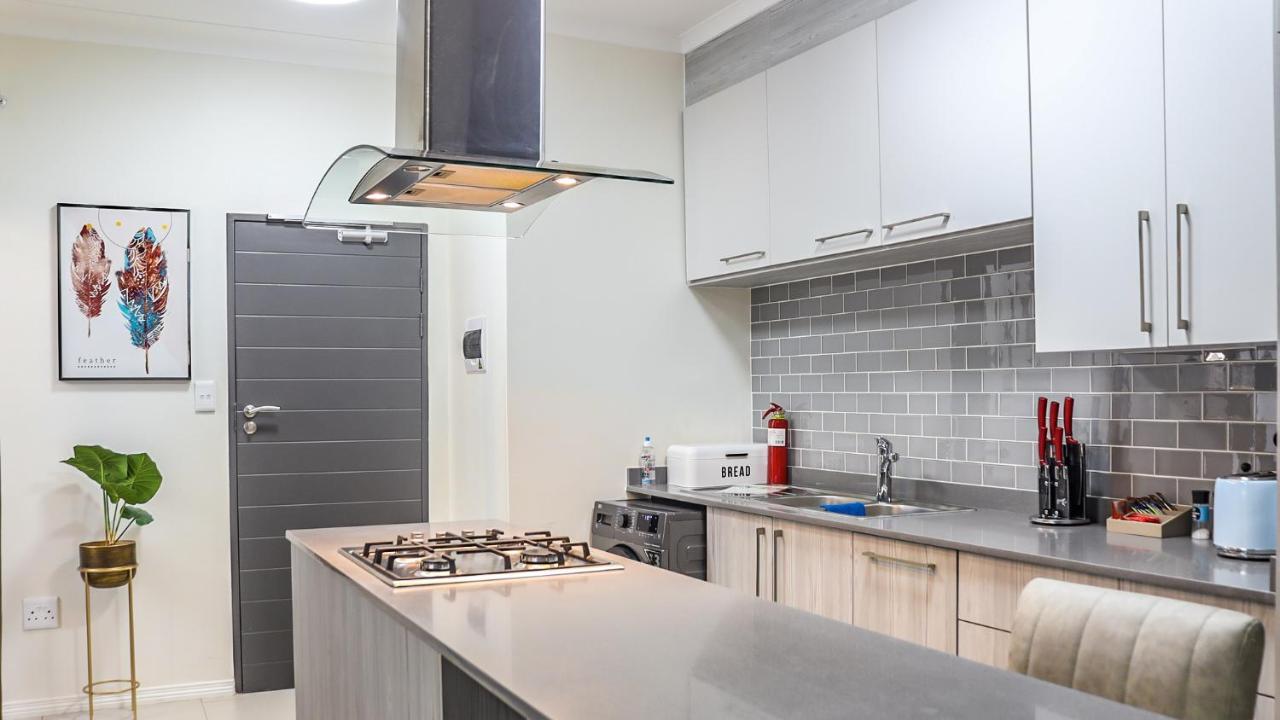 Fumo House Lifestyle Apartments Midrand Extérieur photo
