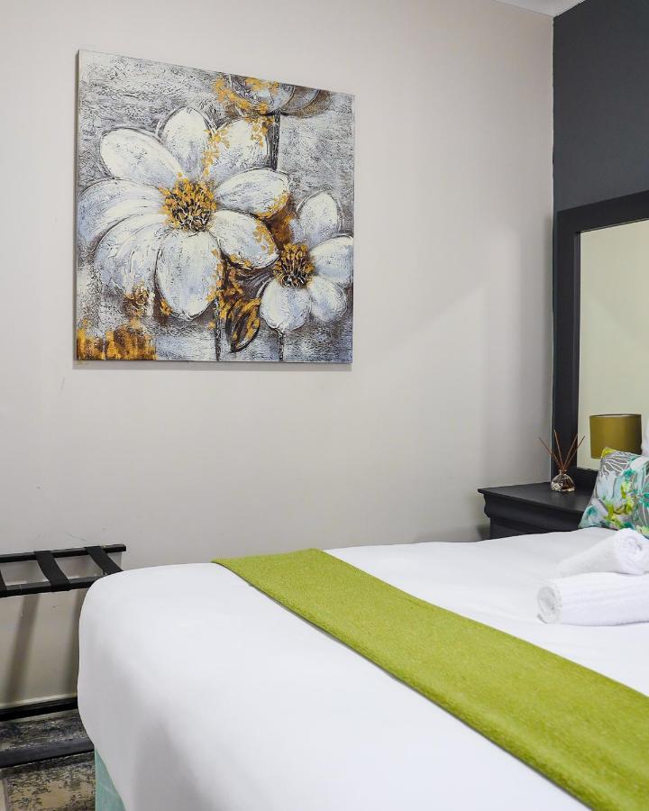 Fumo House Lifestyle Apartments Midrand Extérieur photo
